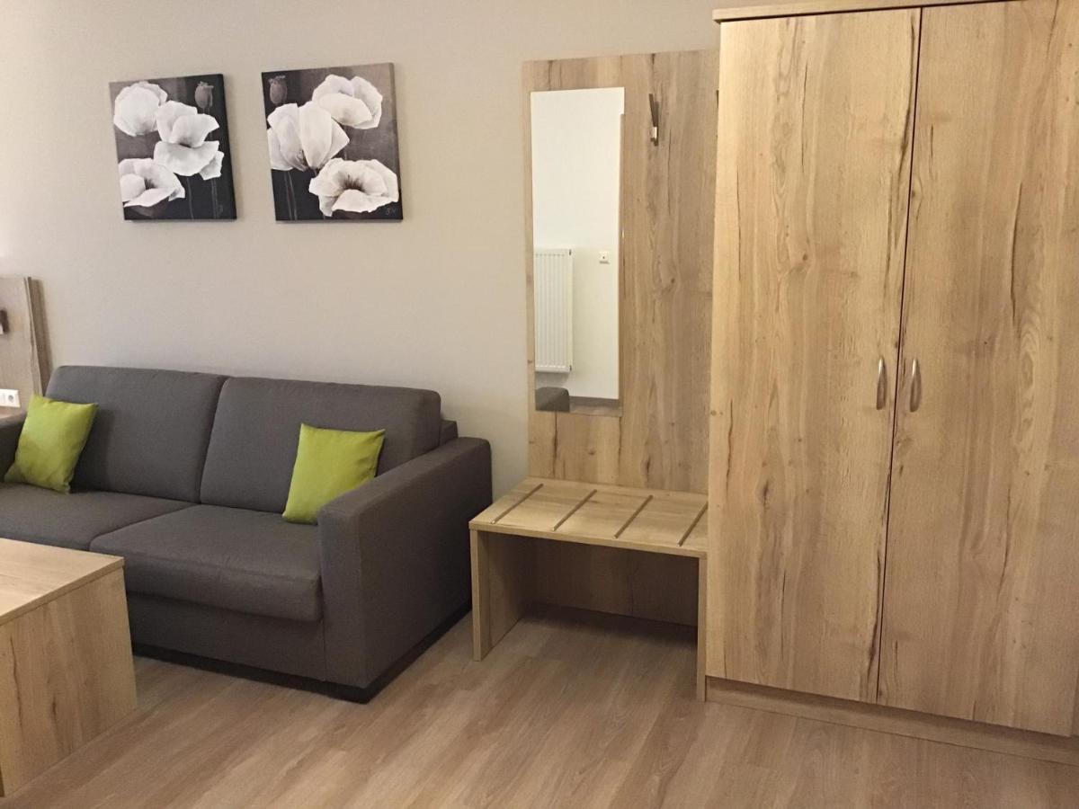 Gasthof Hotel Esterer Розенхайм Екстериор снимка